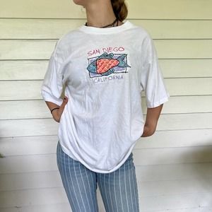 Vintage Thrifted San Diego T-Shirt Size Large.